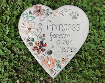 Personalized Pet Memorial Stone: Engraved Heart Concrete Garden Art
