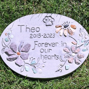 Engraved Pet Memorial Stone: Mosaic Garden Grave Marker (15 inch)