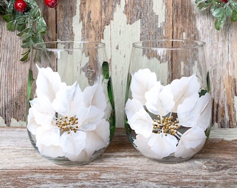 White Poinsettia Christmas Stemless wine glass tumbler, hand painted 17oz. custom wine glass gift for friends and family