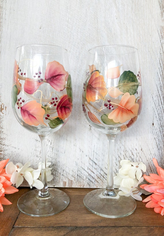 Painted Fall Leaves Stemmed Wine Glasses. 16 Oz Great for Thanksgiving  Dinner, Fall Entertaining and Gift Giving - Etsy