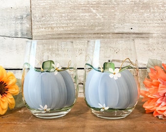 Hand painted Fall Blue Pumpkin Stemless Wine glasses.  Perfect for Thanksgiving and Fall entertaining