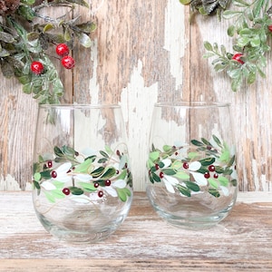 Boxwood wreath with red berries Christmas Stemless wine glass tumbler, hand painted 17oz. custom wine glass. Gift for friends, family