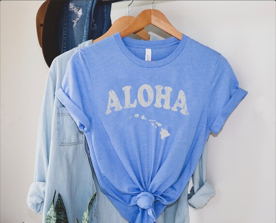 Hawaiian Island Chain Retro Graphic T-Shirt Hawaiian Island Chain Retro Graphic T-Shirt