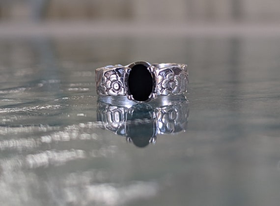 Black Onyx and Silver Ring