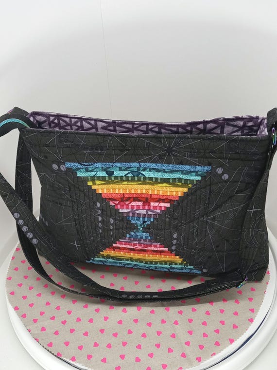 Quilted Rainbow Crossbody Bag, Paper Pieced Courthouse Steps  display picture 2