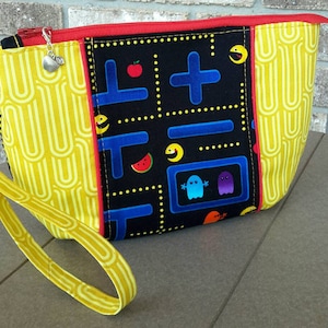 Pacman Zipper Pouch - Etsy