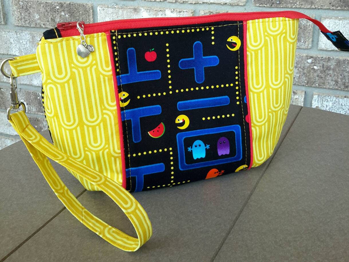 Pacman Zipper Pouch - Etsy