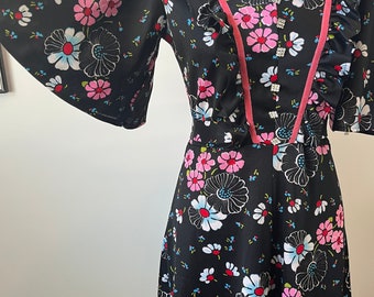 Pretty floral 70s vintage prairie style maxi black dress Small Medium