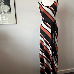 Striking vintage 90s brown hues striped maxi dress with tie belt Small