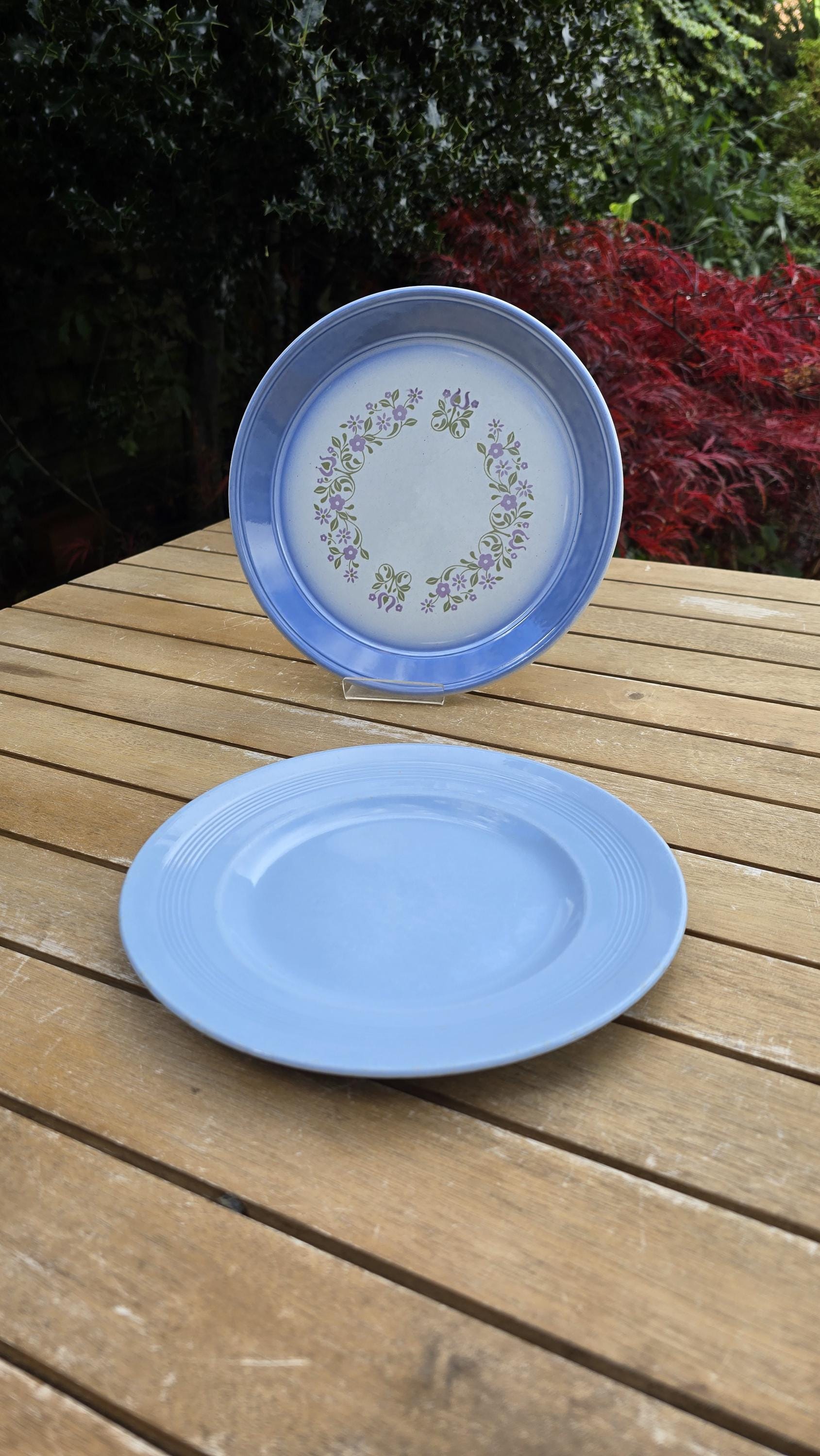 Woods Ware Iris - Etsy