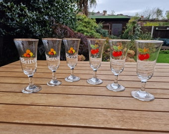 Six vintage Britvic glasses with tomato and mixed fruits design. Individually available.