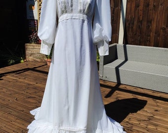 Vintage White Wedding Dress: Long Sleeve Empire Waist, UK 10 / US 6