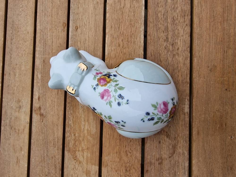 Vintage Royal Crest Sleeping Cat Figurine, With Floral Design and Gold ...
