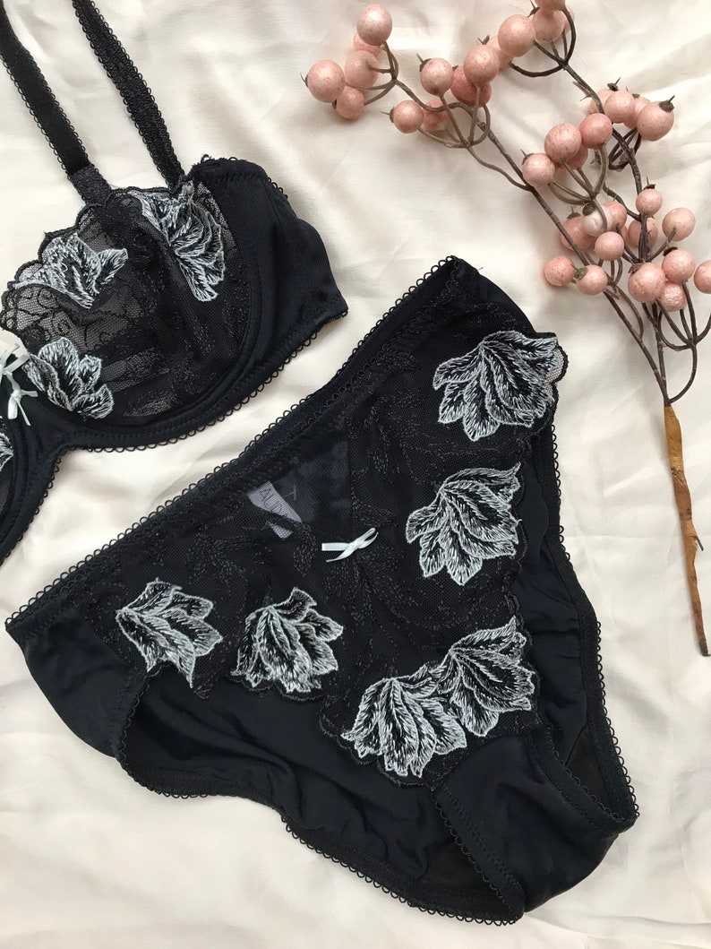 Black and silver vintage bra and panties lingerie set lace high waisted 80s 90s designer french Aura floral la perla style 75A embroidered image 2