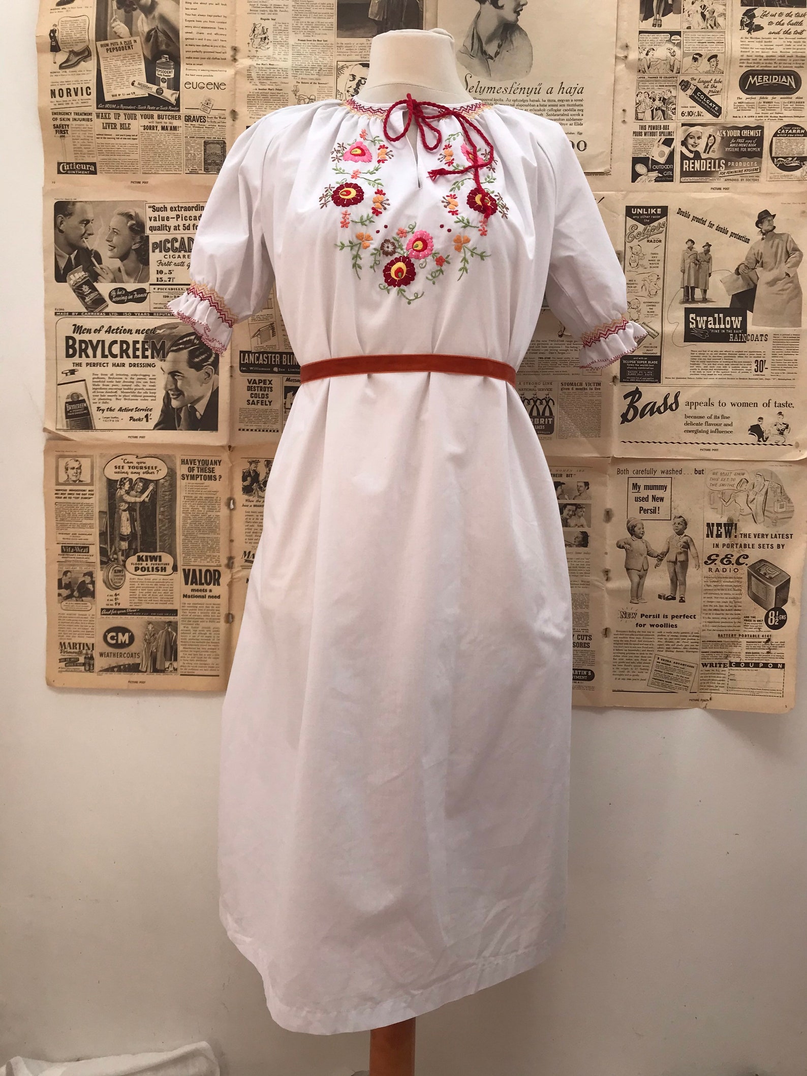 Vintage rare Hungarian peasant dress embroidered floral Etsy