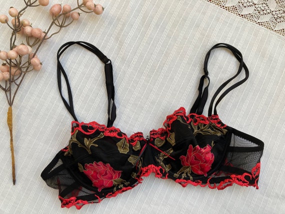 Vintage 90s 1990's Black Red Rose Floral Embroidered Lace French