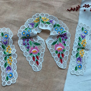 ヴィンテージの希少なハンガリーのカロチャの花柄の手刺繍の農民の民族 