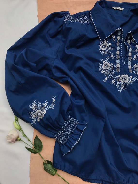 Vintage 60s 70s indigo royal blue hand embroidered