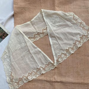 Antique cotton batiste lace white vintage 1910&#39;s edwardian victorian collar bib large floral romantic coquette accessory dress blouse large