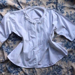 Rare antique vintage 30s 1930s Hungarian peasant top blazer blouse lace collar handmade folk summer medium white cotton french style