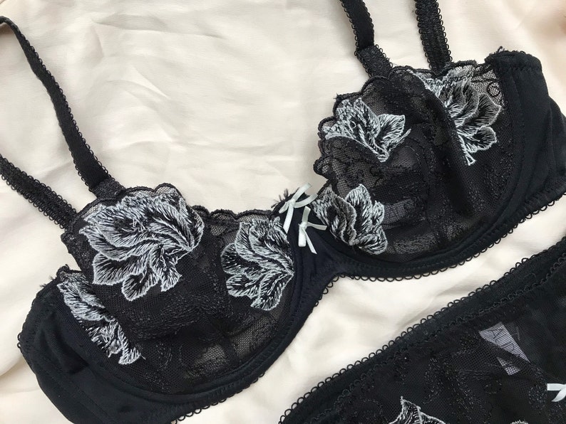 Black and silver vintage bra and panties lingerie set lace high waisted 80s 90s designer french Aura floral la perla style 75A embroidered image 3