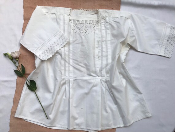 Antique as-is 1910s Hungarian peasant blouse top m