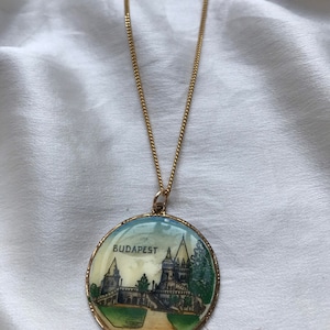 Vintage enamel Budapest souvenir 40a 50s Hungary hungarian gold plated chain necklace jewelry pendant charm