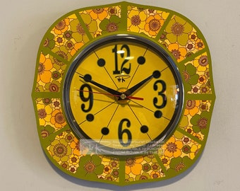 Handmade 1970's style Royale Laminate Wall Clock with Lucy Wilding Chain Designs Floral Print CD2 Avacado Yellow