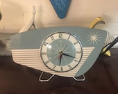 Handmade colour etched Lucite Formica Mantle Clock in Mint Green from Royale - Midcentury French Atomic Retro style