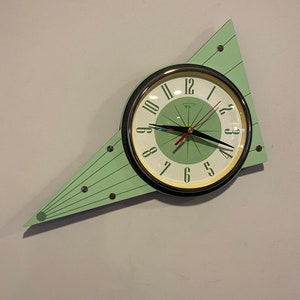 Reloj de pared con efecto estrella verde menta: estilo atómico retro de los años 70