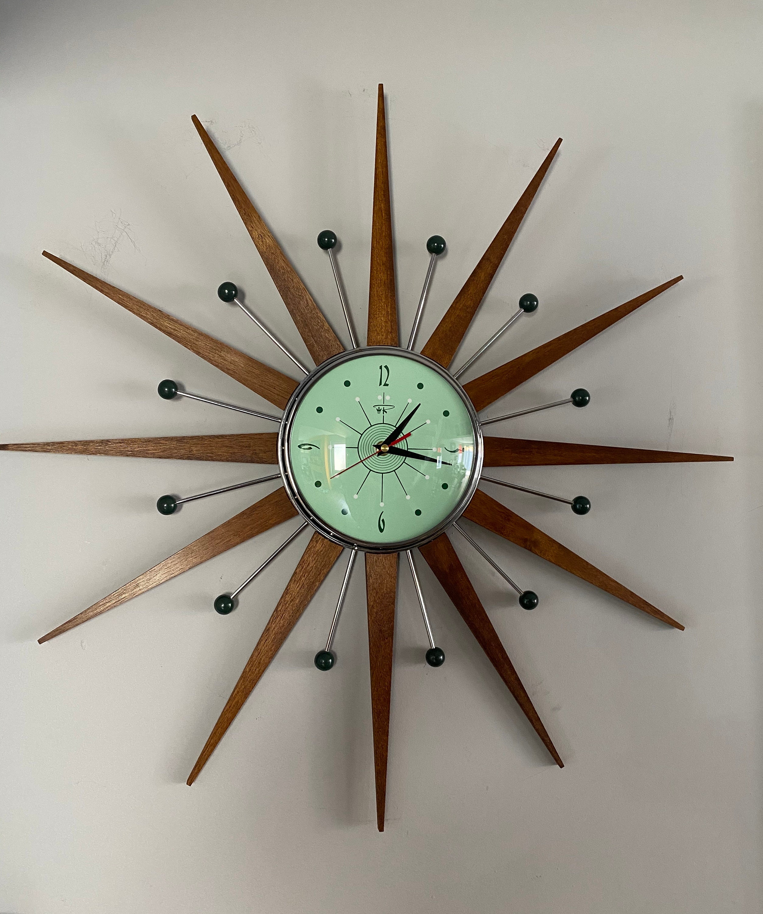 Vintage Master Crafters Wall Clock With Blacksmith Swinging