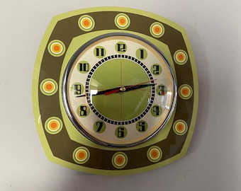 Handmade 1970's style Formica Wall Clock in Avacado & Cream from Royale