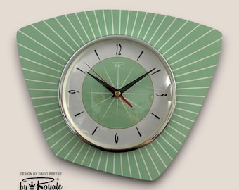 Jadeite Green Atomic Wall Clock: Mid-Century French Style