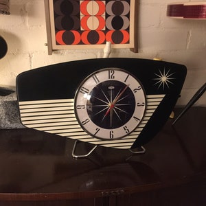 Handmade colour etched Lucite & Formica Mantle Clock from Royale - Midcentury French Atomic Retro style with Starburst Formica Design