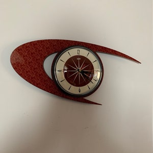 Colour Etched Lucite Formica Wall Clock from Royale - Midcentury Atomic Boomerang Retro style in Chocolate Brown