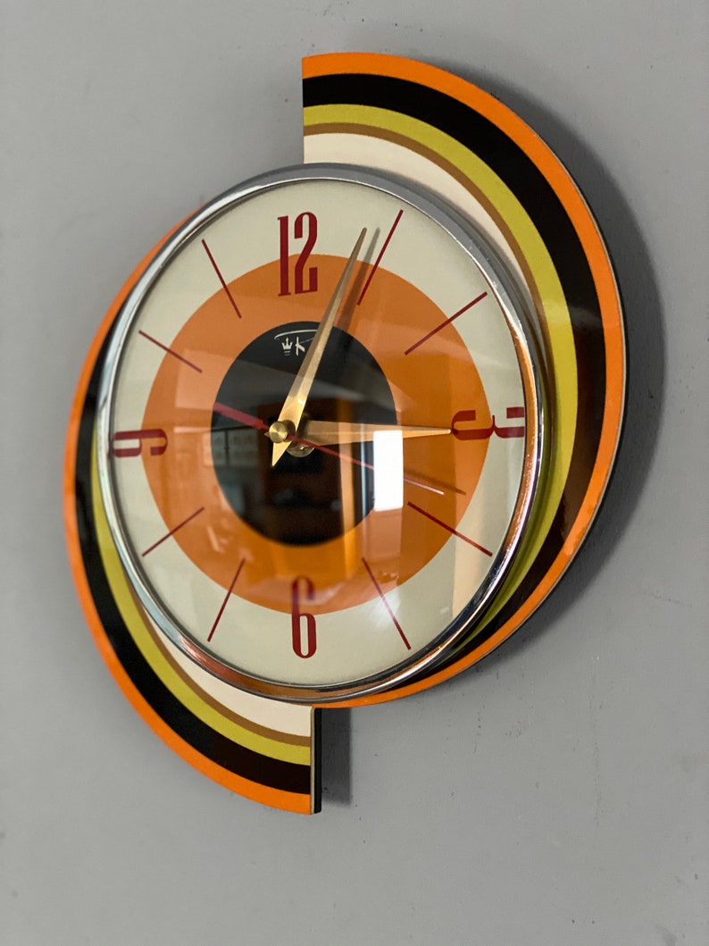 Horloge murale Royalexe pour caravane avec météores en rotation les plus vendues par Royale en orange mandarine Rétro Mid-Century Atomic Jetsons dans un sac cadeau gratuit image 4