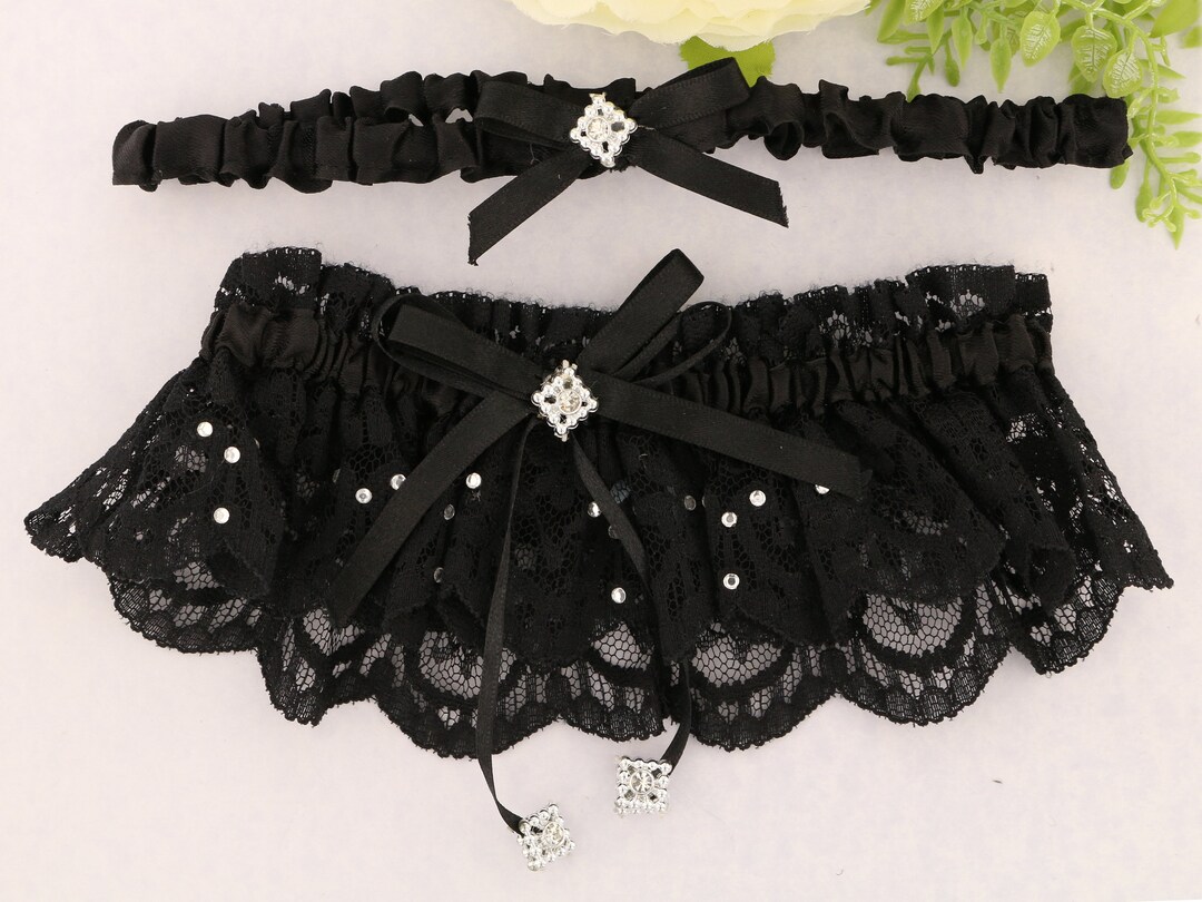 Black Diamond Drape Garter main image 0