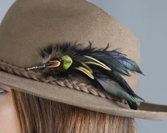 Real iridescent black and green Hat pin & Boutonniere, boho hippie peacock suit clip, trilby accessory, gothic wedding cosplay fedora add-on