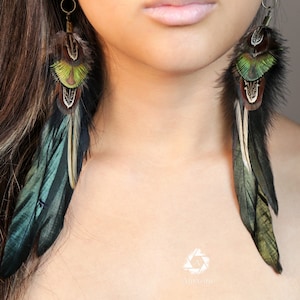 Long earrings, Black & green iridescent boho feather earring, Natural bird feathers, Handmade Summer earrings, Long Drop festival jewellery zdjęcie 1