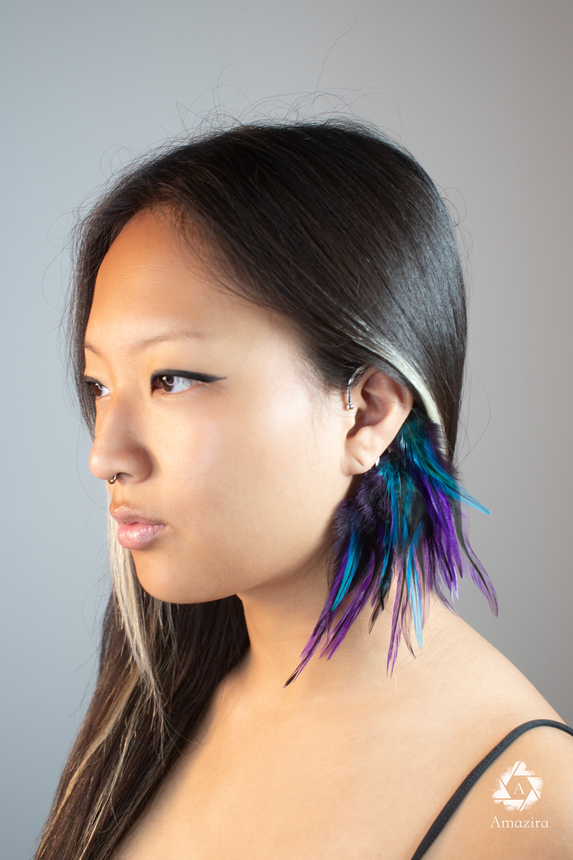Vibrant Feather Ear Cuff in blue & purple, for the left ear Purple and blue Natural Feather Ear cuff – Amazira main image 4