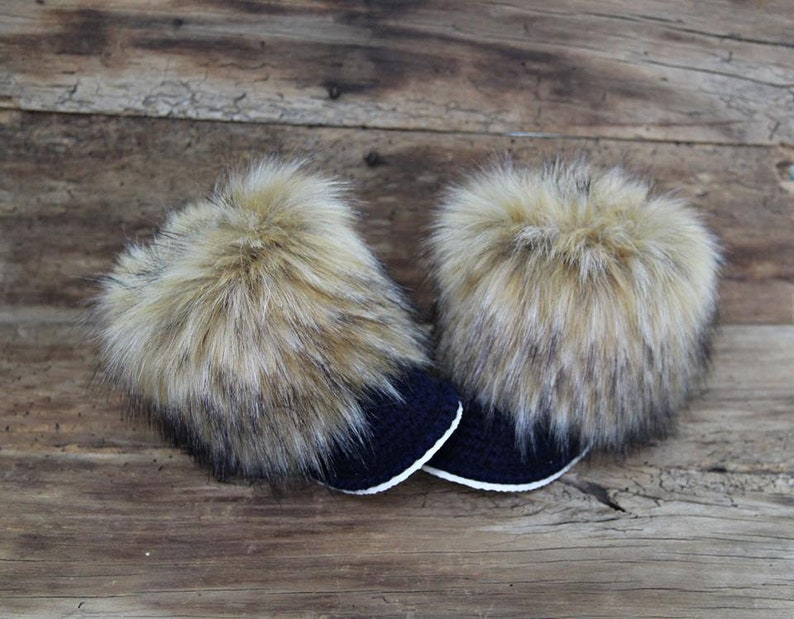 knitted baby clothes winter baby boots Navy blue Faux fur baby booties with sole Newborn baby shoes
