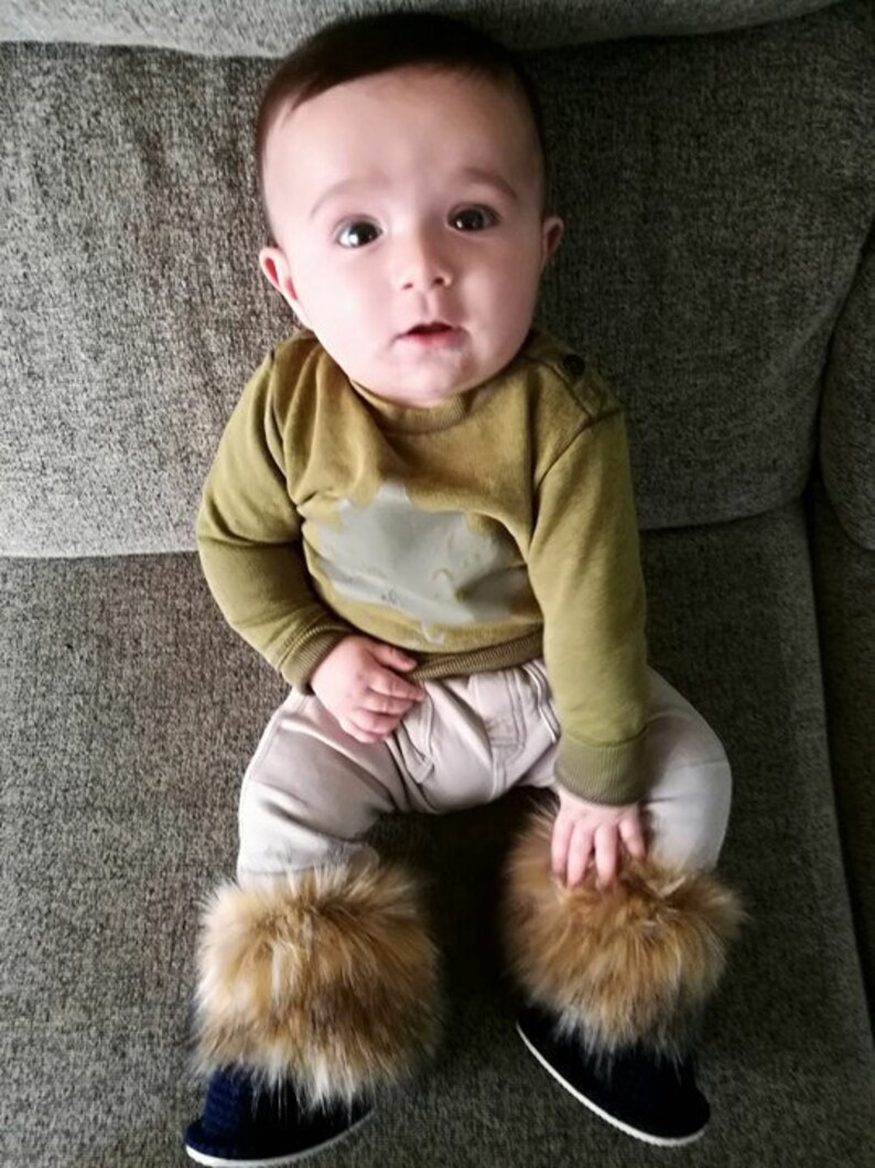 knitted baby clothes winter baby boots Navy blue Faux fur baby booties with sole Newborn baby shoes