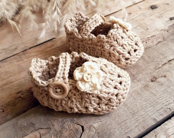 Baby girl Organic cotton sandals, boutique baby booties, first baby shoes, newborn girl gift, infant booties, knitted baby clothes