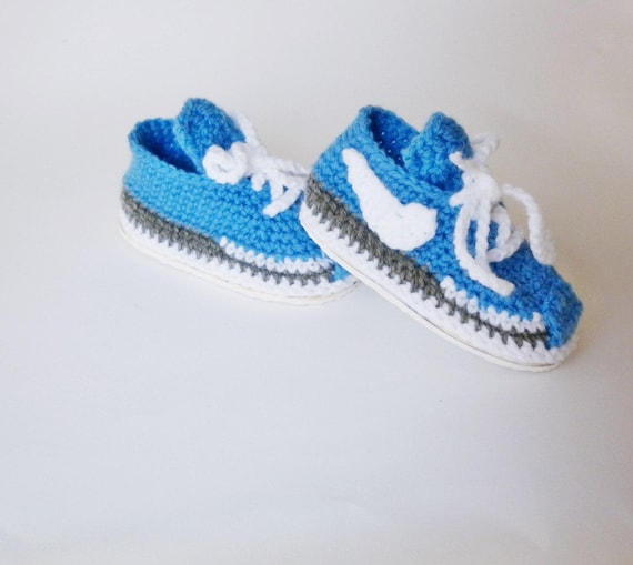 baby blue sneakers nike