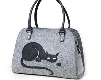 Sac A Main Bandouliere En Forme De Chat Aux Pompons Colores Etsy Sac A Main Bandouliere En Forme De Chat Aux Pompons Colores Etsy