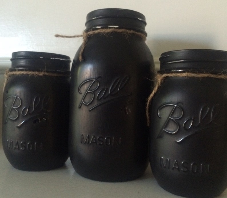 Black Painted Mason Jars. Perfect for a big monumental Etsy
