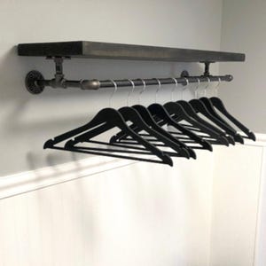 Rustic Farmhouse Pine Shelf with Towel Bar: Modern Laundry Room Storage