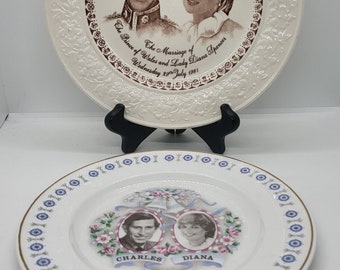 Prince Charles & Lady Diana Spencer plate, 1981 vintage commemorative collectible Mayfair or Ironstone, Princess Diana and Prince of Wales