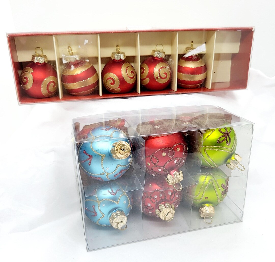 Glass Bauble Christmas Table Name Setting Place Card Holder, Xmas Tree