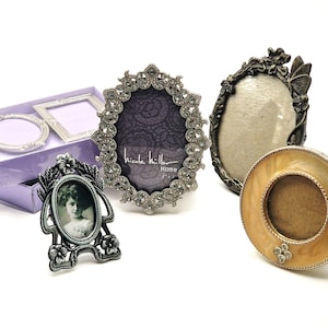 Vintage Floral Photo Frames: Golden Shimmer, Butterfly, Metal Frames